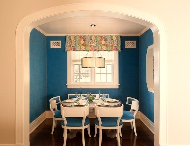 Dining Room - Traditional Dining Room